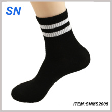 Großhandel 2016 Mode Custom Sport Schwarze Socken